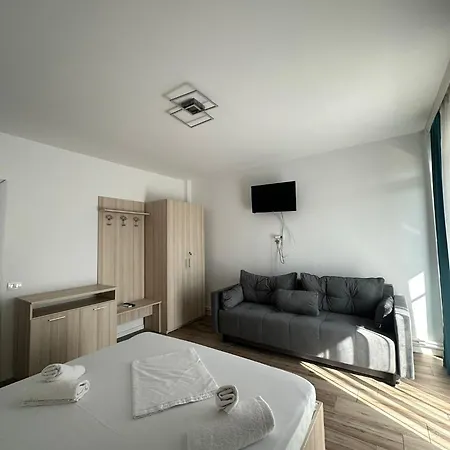 Victory Luxury Apartamento *